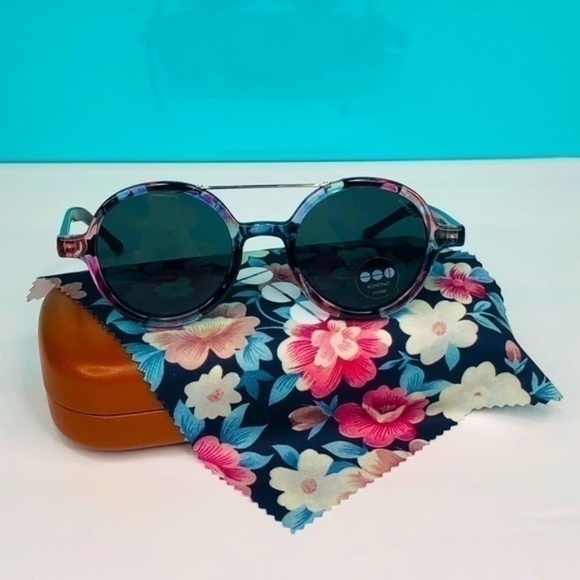 KOMONO sunglasses NEW Floral Vivien round black pink main image 8